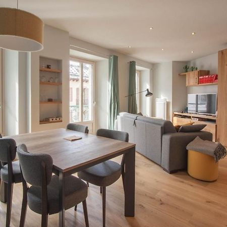Les Aiguilles- Town Centre Luxury 2 Bedroom Apartment Chamonix Exterior photo